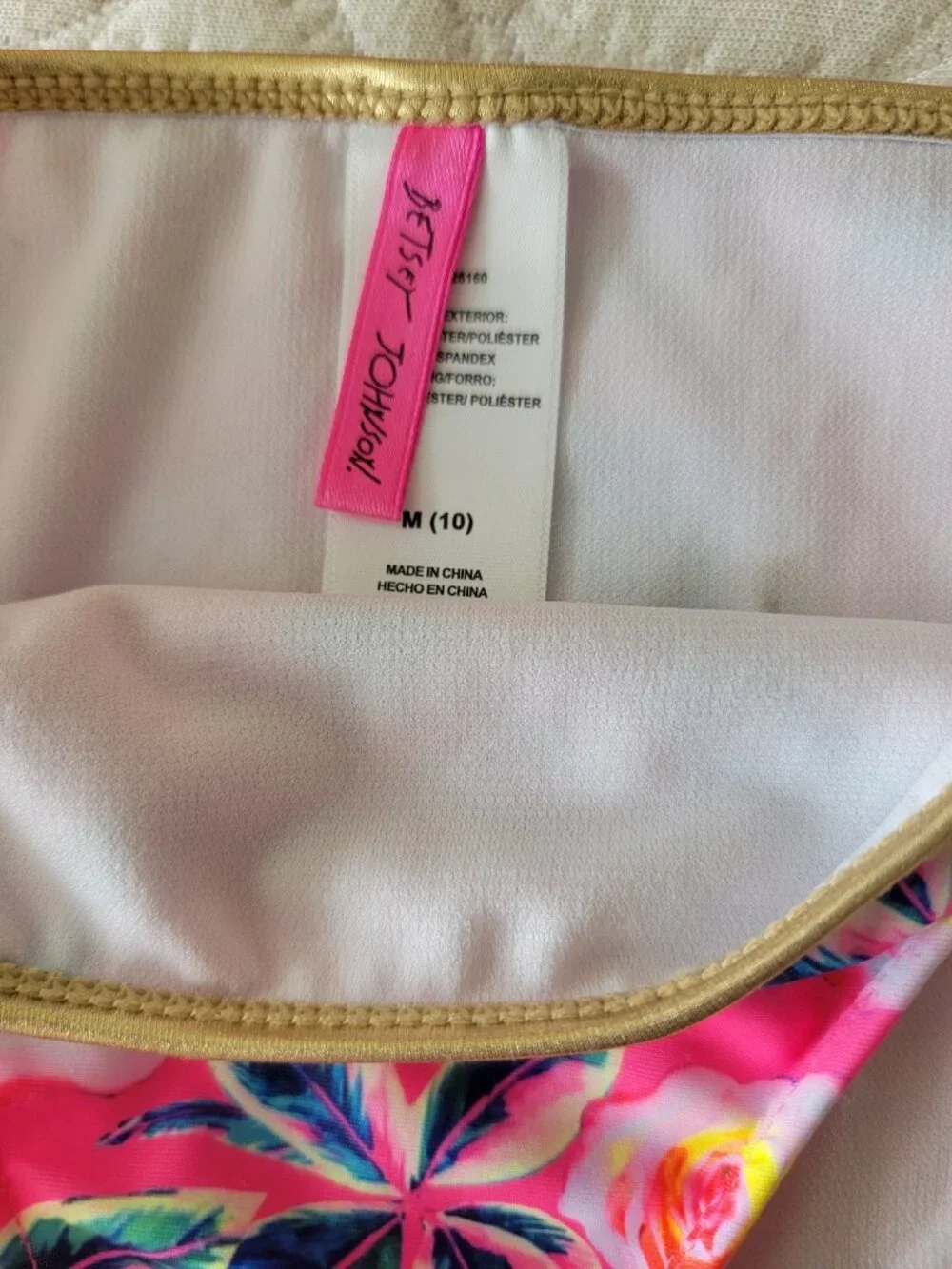 Betsey Johnson girls roses swim 2pc suit- tag detached - Picture 2 of 9